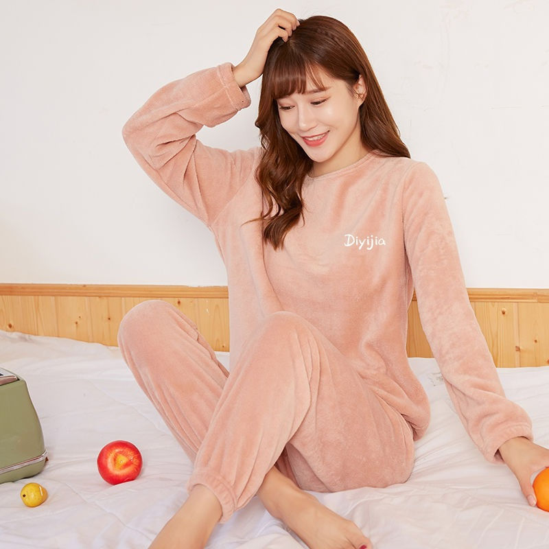 Thumbnail: Pajamas for Women in Winter Thick Coral Velvet Home Clothes for Autumn Can Be Wo