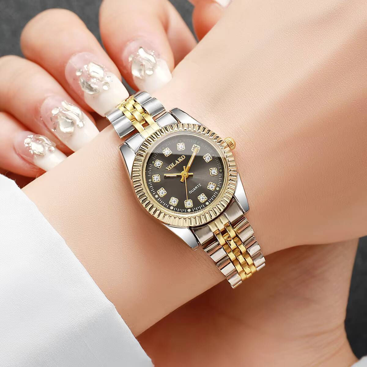 Fashion Rhinestone Women Quartz Watch Luxury Men Business Watches with Calendar