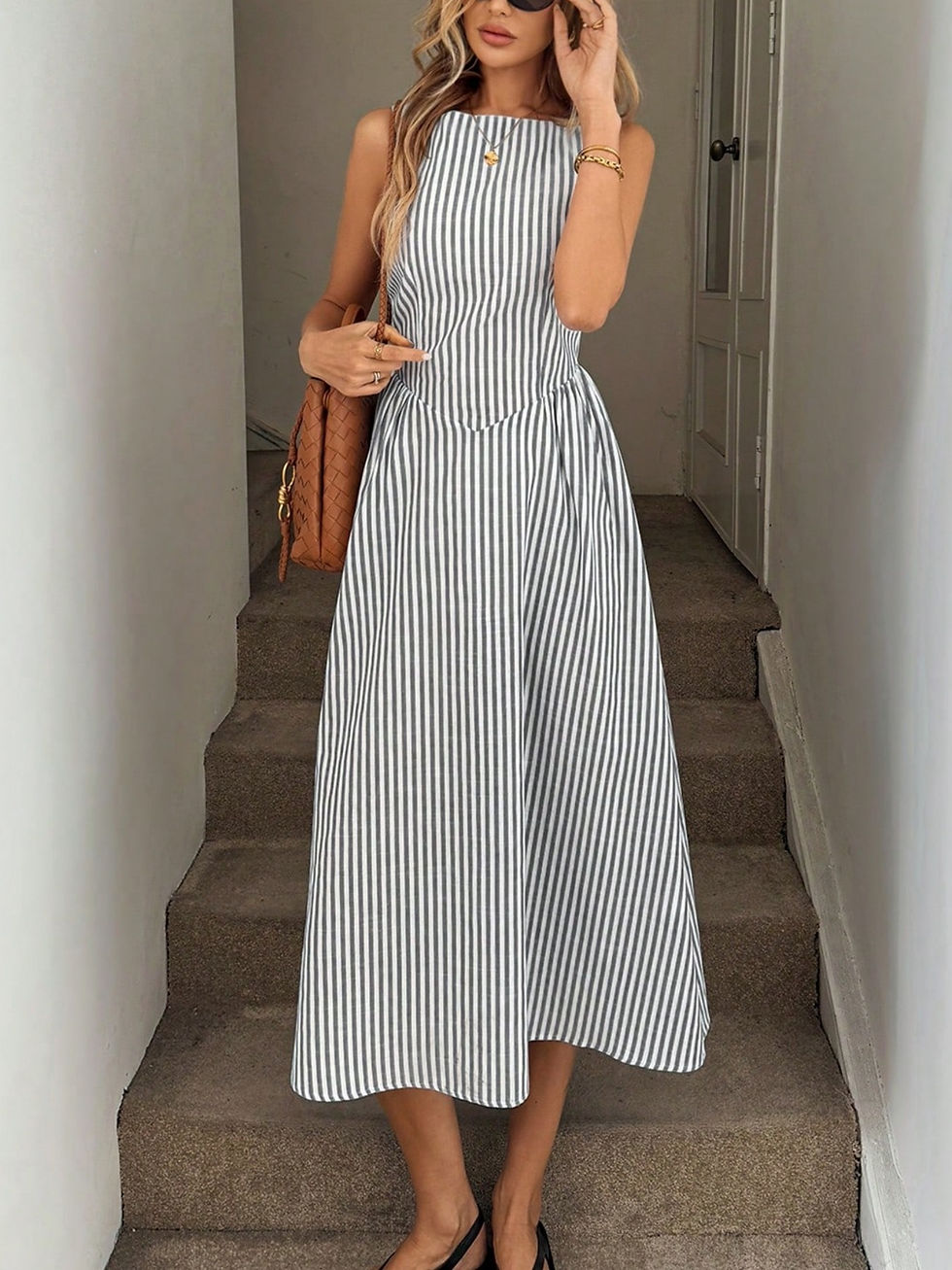 Summer fashion new high-end casual vertical stripe sleeveless dress