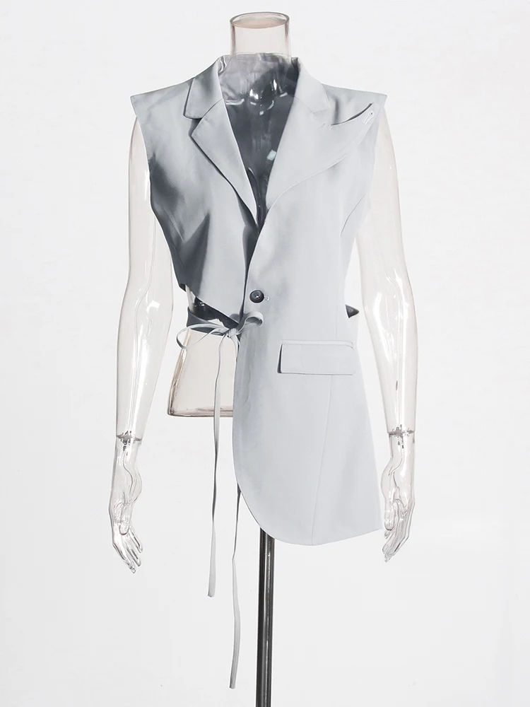 الصورة المصغرة: TWOTWINSTYLE Hollow Out Backless Slimming Blazers For Women Notched Collar Long 
