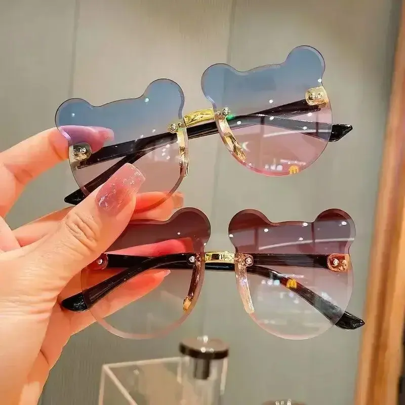Thumbnail: Fashionable New Outdoor Travel Skiing Sunglasses Cartoon Bear Sunglassess for Bo