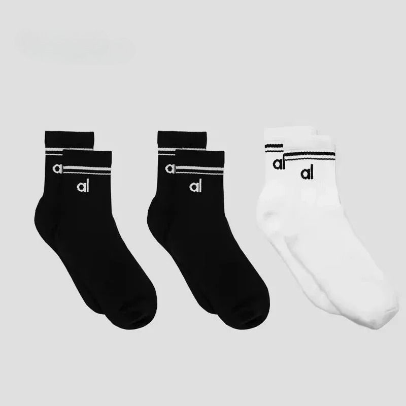 الصورة المصغرة: Yoga Retro Cotton Socks Comfortable Colorful Middle Socks Yoga Pilates Fitness W