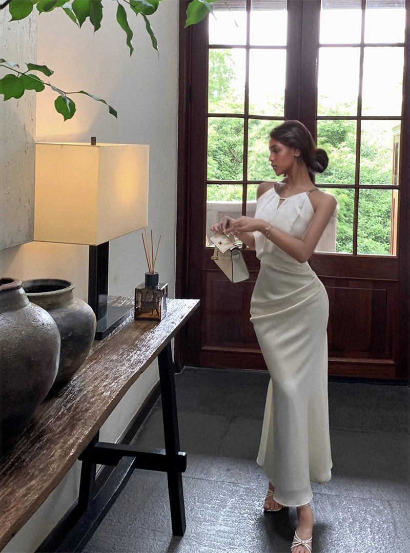 الصورة المصغرة: White Dress Party Dress Tube Top Suspender Long Skirt Women's Clothing