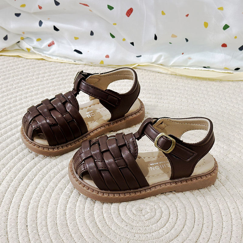 الصورة المصغرة: Children Hollow Out Shoes Boys Girls Roman Shoes British Style Non-slip Fashion 