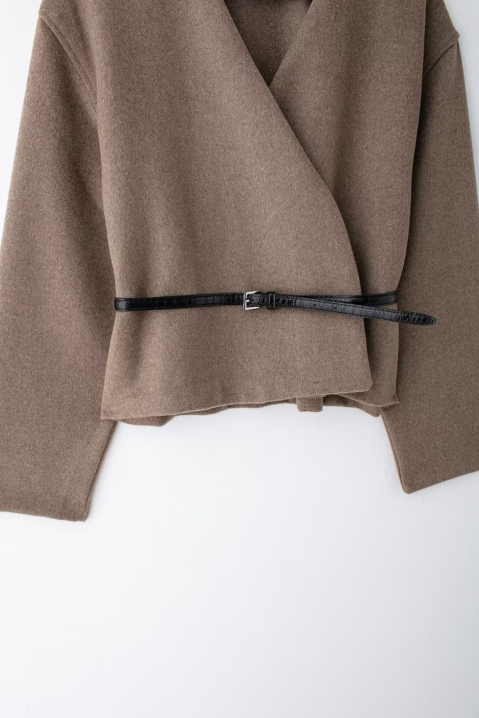 الصورة المصغرة: EDSA Women Soft Belted Jacket Wrap V-neck Long Sleeves New Elegant Lady Commute 