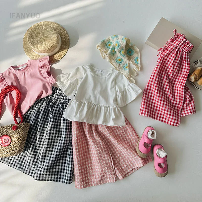 Thumbnail: 2-8T Girls Pants Grid Straight Wide Leg Cropped Pants Loose Comfortable Ruffled 