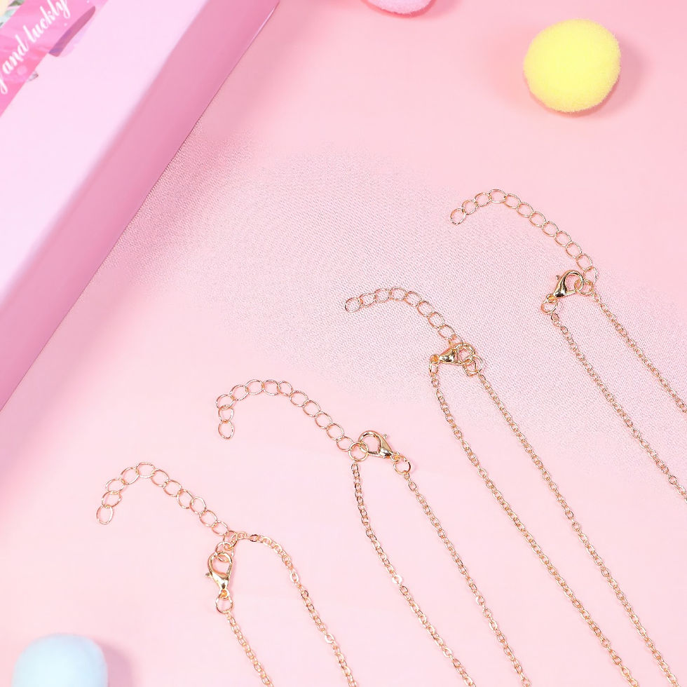 الصورة المصغرة: 4Pcs Kids Unicorn Rainbow Cloud Necklaces Adorable Pendant Design for Girls Idea