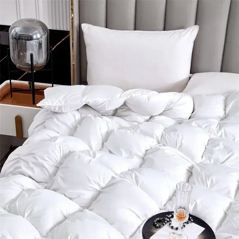 Thumbnail: High Grade 100% White Goose Down Quilt Winter Warm Feather Duvet Queen King Cozy