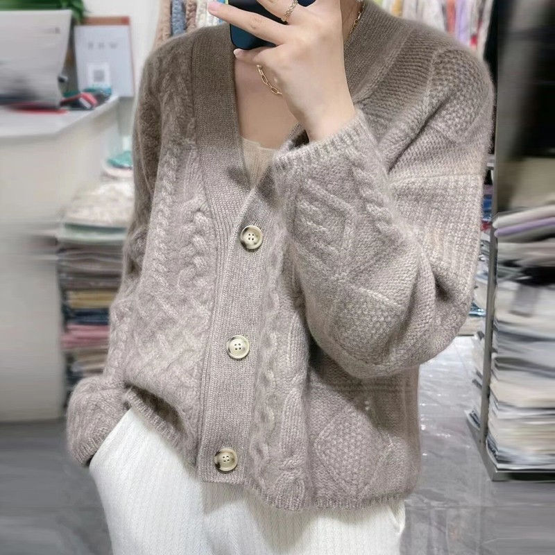 Thumbnail: High-end 100% pure cashmere cardigan women's loose thick V-neck thick yarn twist