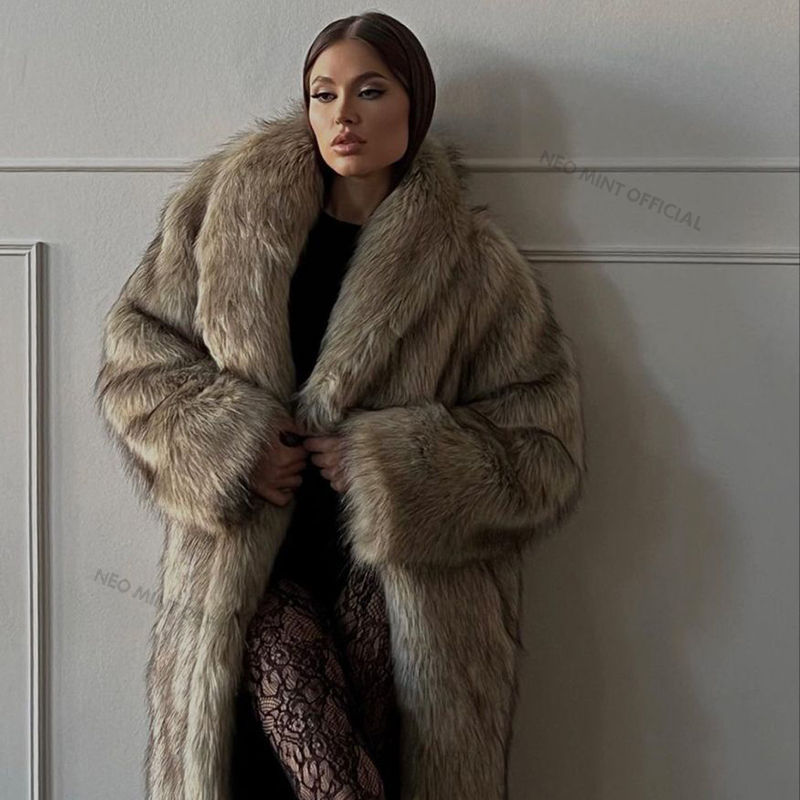 الصورة المصغرة: Neo Mint Luxury Mob Wife Aesthetic Long Faux Fur Coat Women Winter 2024 Fluffy G