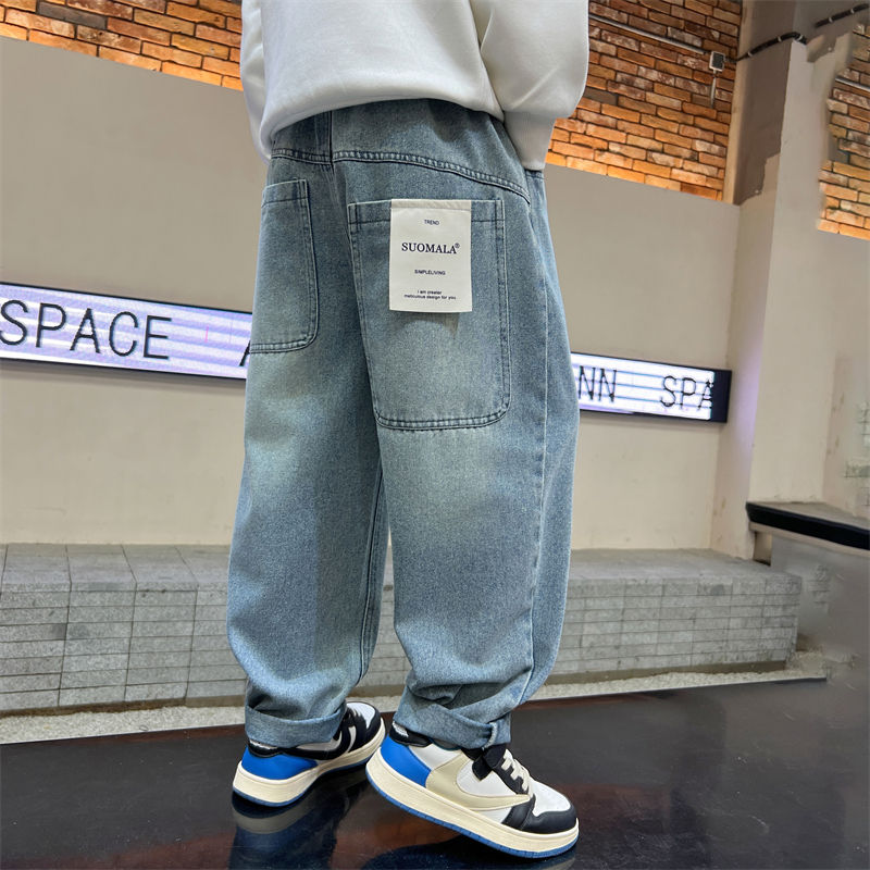 Thumbnail: Boys big pocket letter straight jeans street style back pocket big pocket jeans 