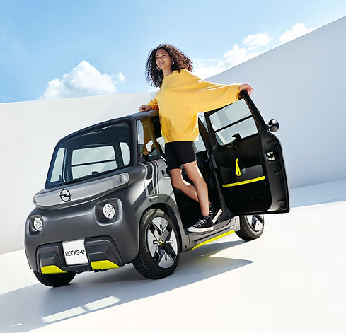 01-Opel-Rocks-e-516666_edited_edited.jpg