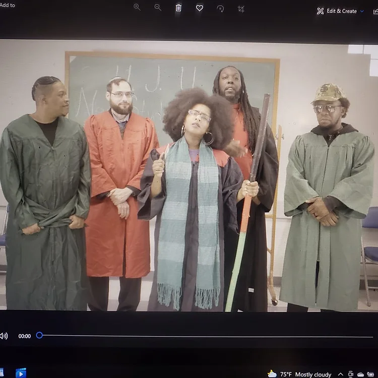 Ember Skeyez in UJU skit