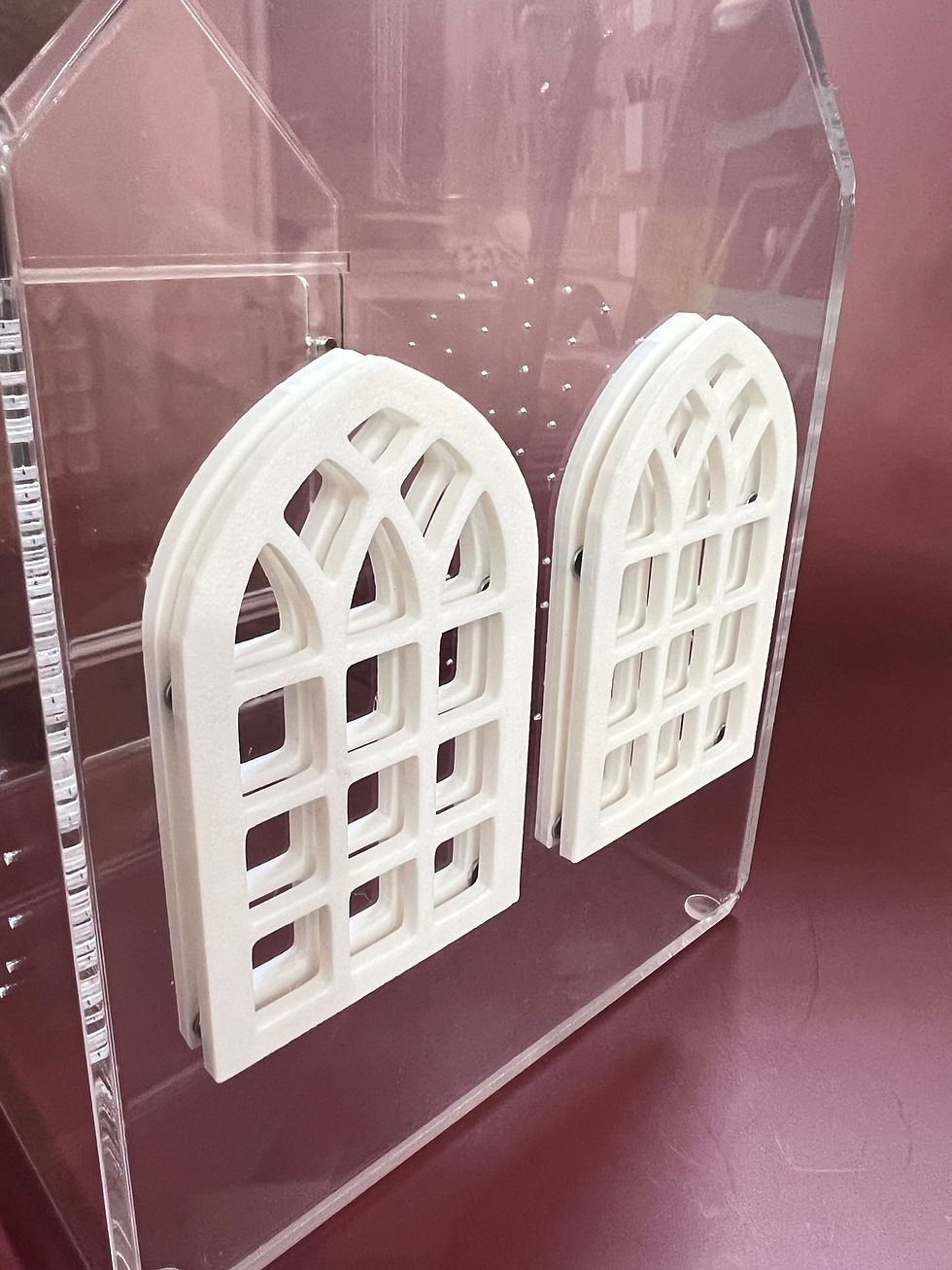 Thumbnail: Magnetic Cathedral Windows