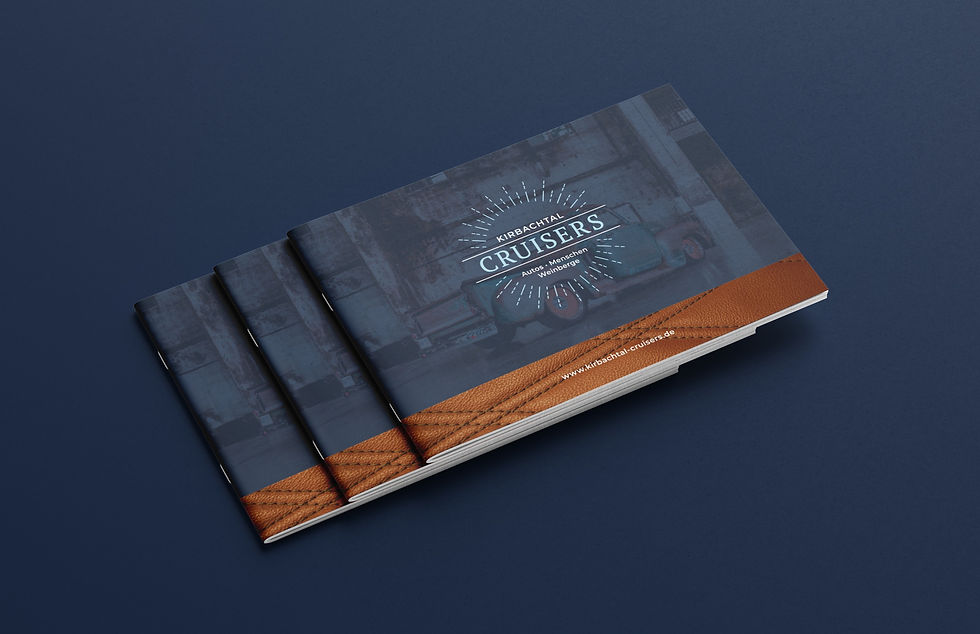 KC_Broschüre_Free_Landscape_Brochure_Mockup_02_edited.jpg
