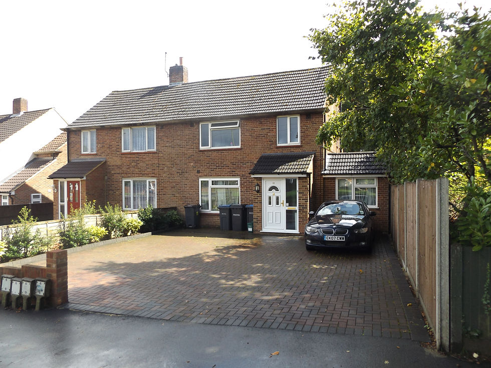 Thumbnail: Room 3 - 11 Row Town, Addlestone, KT15 1EF
