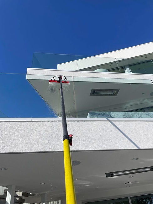 window cleaning photo.jpg