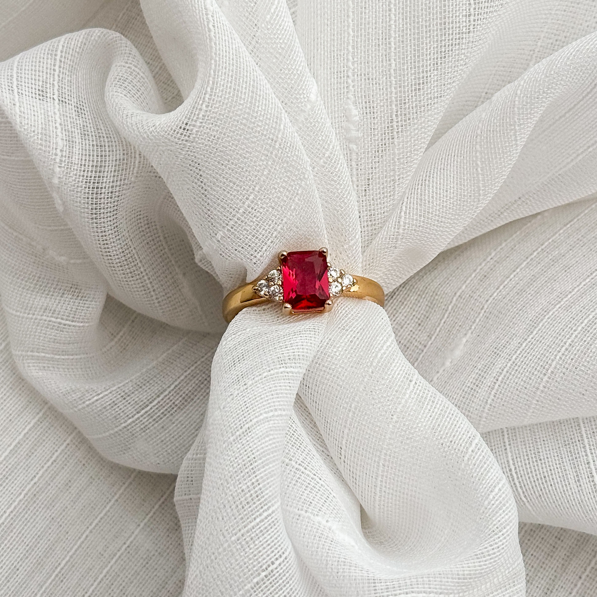 Vintage Pink Cocktail Ring - Size 9.5