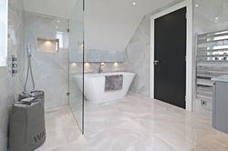 Hillside Manor Bathroom