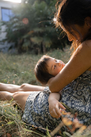 shooting photo d'un bébé avec sa maman au Bouscat-04