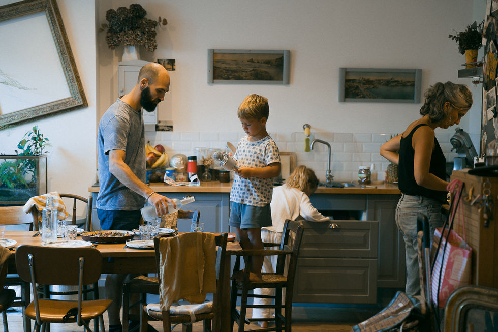 shooting photo en famille, diner du soir à Bordeaux