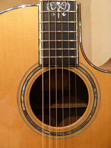 Larrivée 1997年　30周年日本限定100本モデル。 ◇JEAN LARRIVEE/30th ANNIVERSARY/1997.No.40 of100限定Model