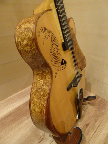 Oracle of Guitars モデル Semi Line Oracle of Guitars モデル Semi