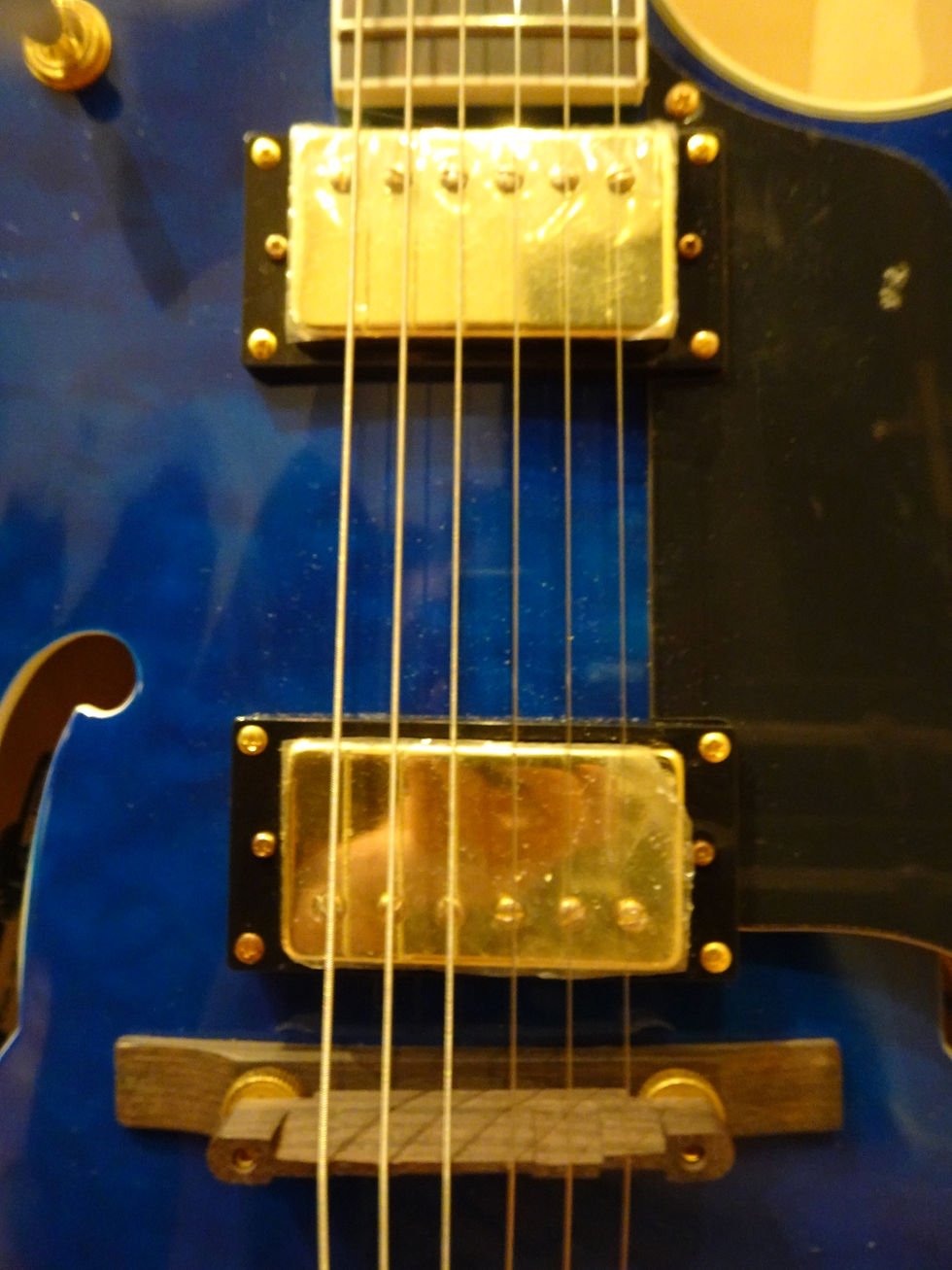 サムネイル： Jazz guitar Llora del / Blue Model. PU.2020.No65/Next画面は写真をタップ（新品・税込）