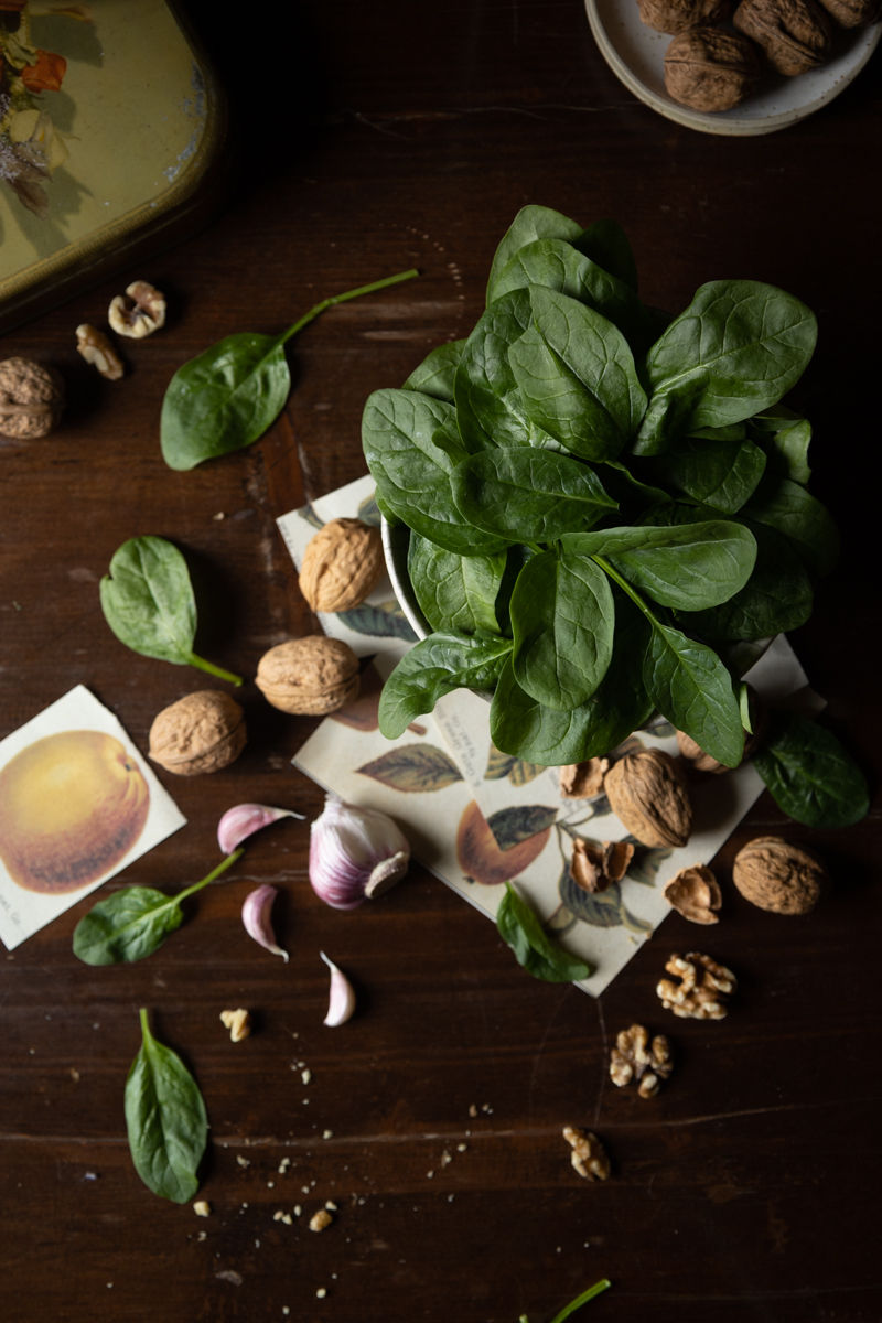 Spinach, Walnut, Garlic, Lemon and Olive Oil Pesto recipe