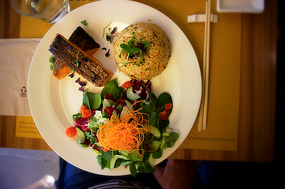 Grilled salmon, rice and salad