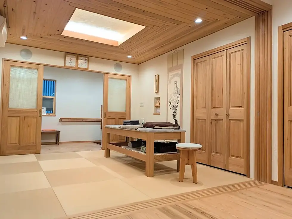 itsuki-shinkyuin-treatment-room-main.webp
