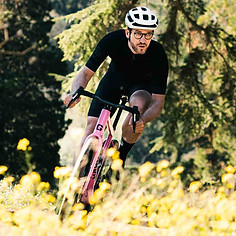 can cors country house gravel cycling guava 2.jpg