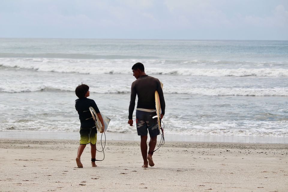 surf lessons for kids