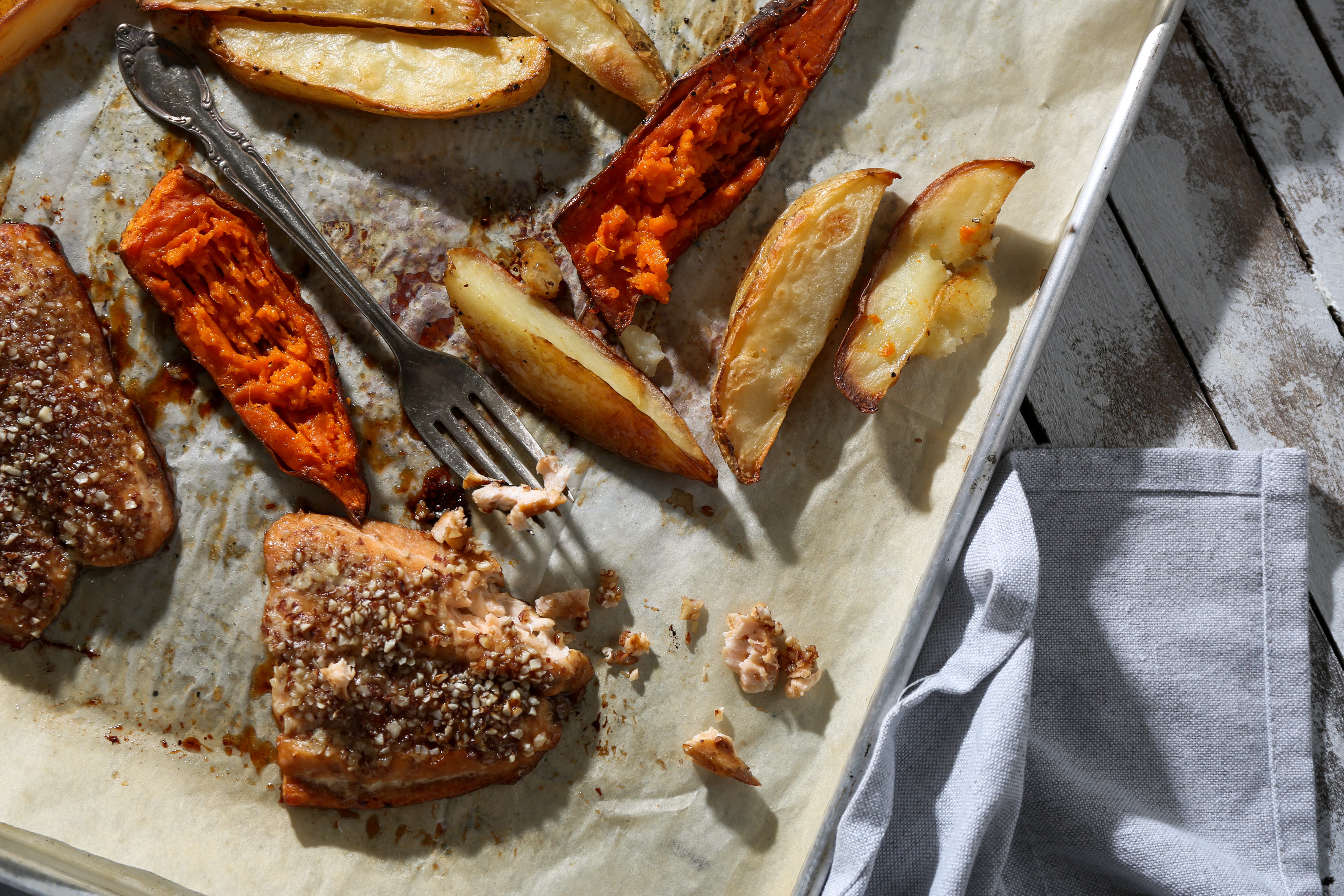 Fish 'N' Chips Sheet Pan Dinner