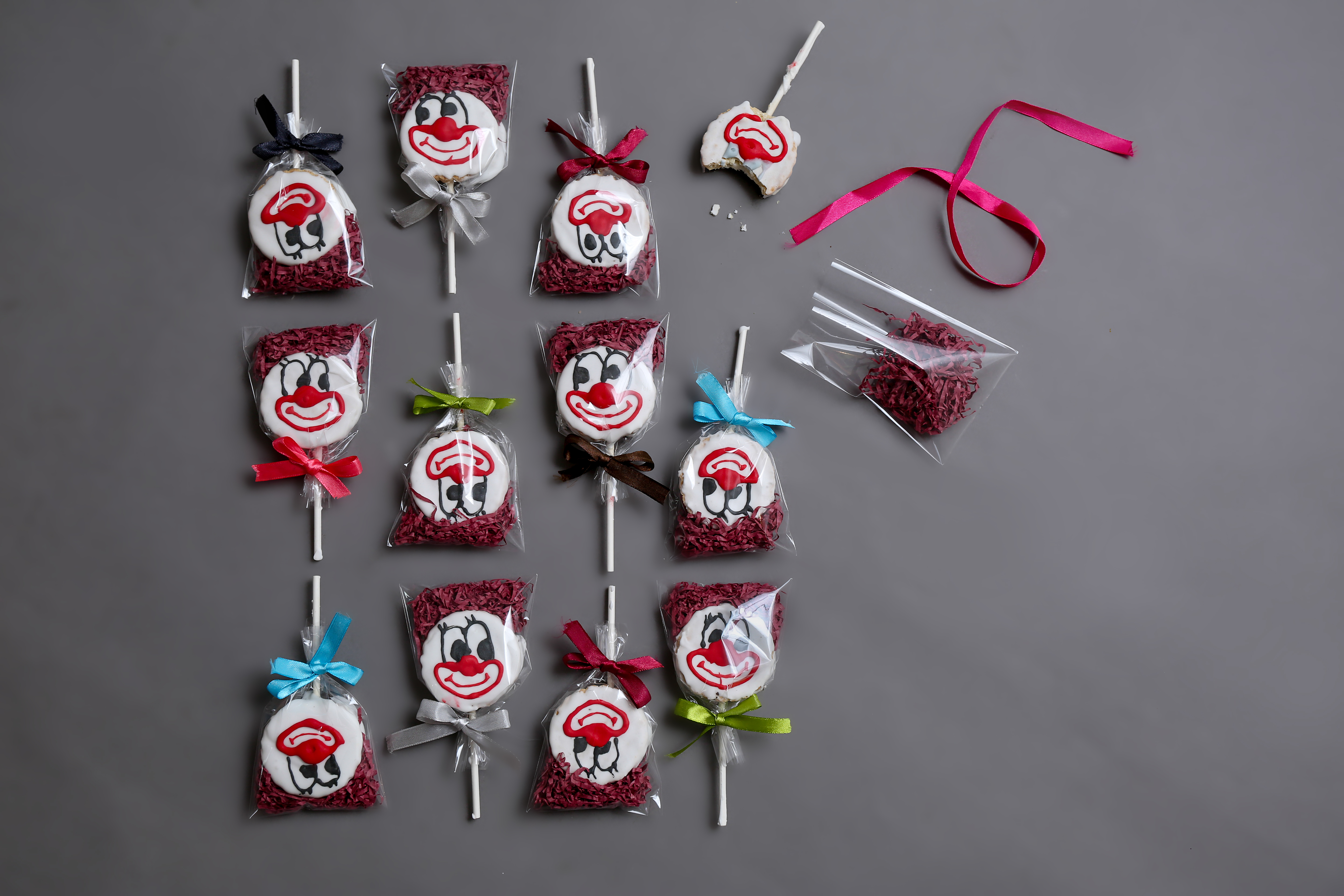 DIY Clown Lollies