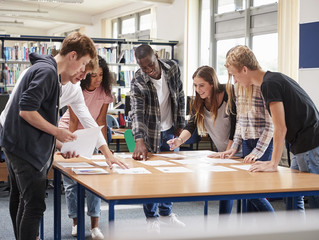Analyzing integrity in group dynamics: sports and group projects