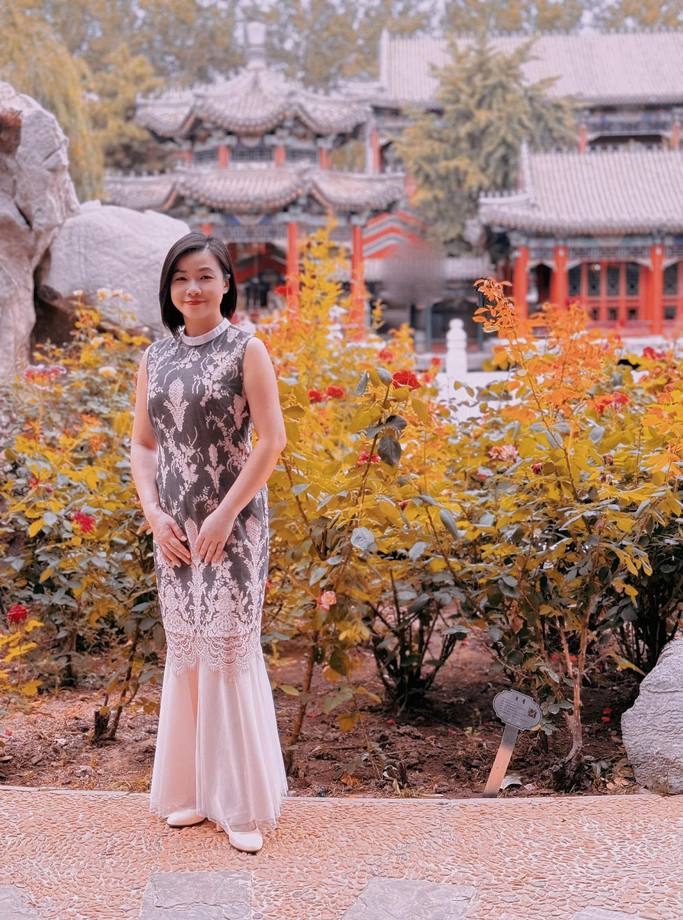 Thumbnail: Cotton Linen Lace Qipao w Lace Scallops & Detachable Tulle Train