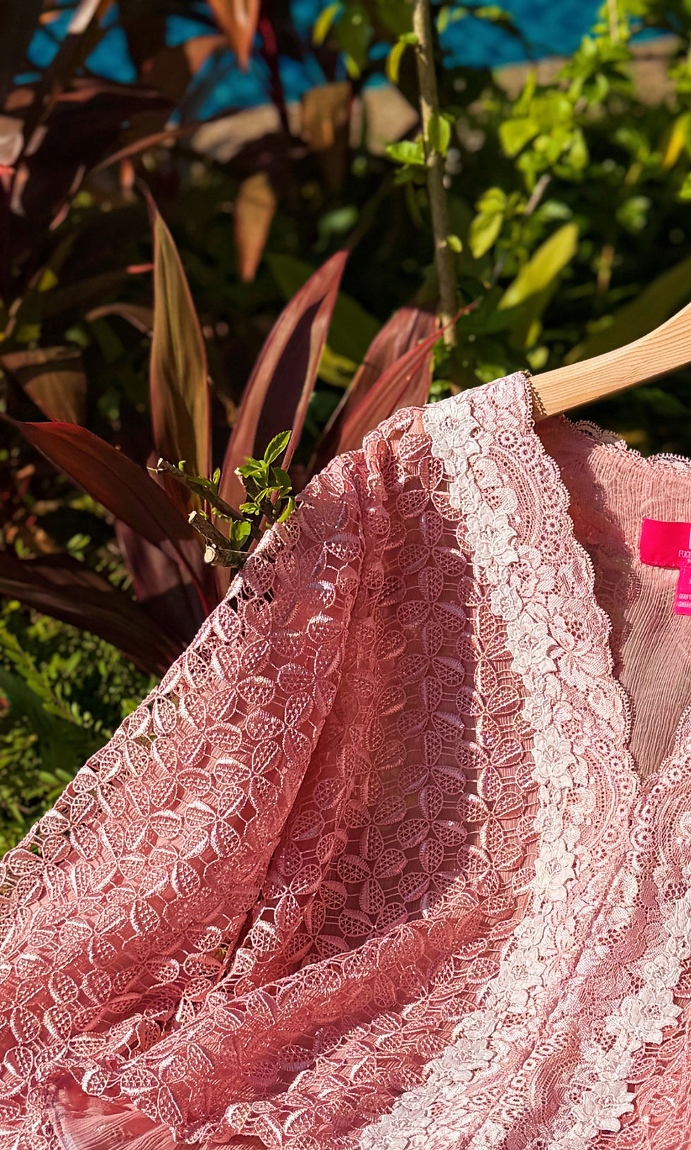 Thumbnail: Nouveau Nonya Jacket - Pink Lapis