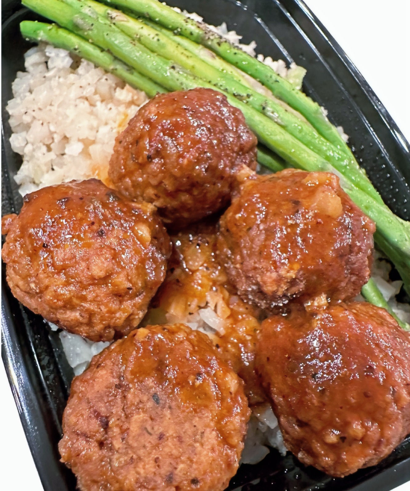 VEGAN MEATBALL RICE BOWL