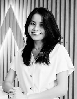 Thy Nguyen_B&W_edited.jpg