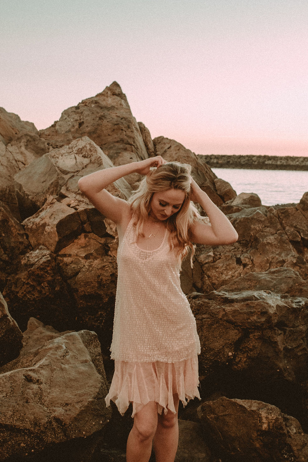 ACC-Sophie&Taylor-1802065