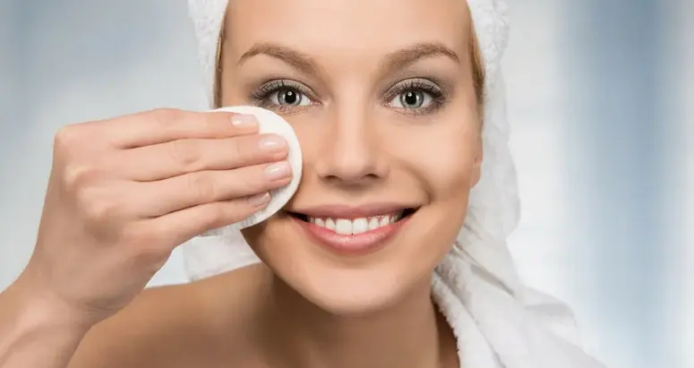 Tem a certeza que sabe tudo sobre a água micelar?