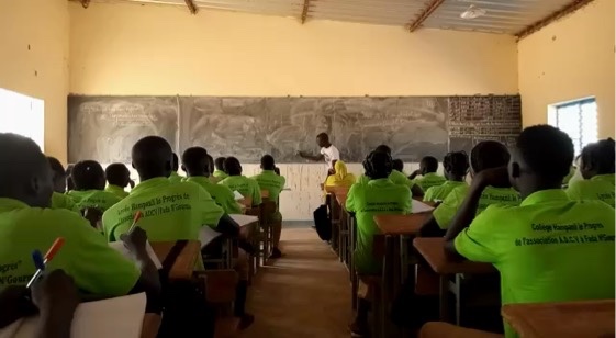La Fondation CAJJED inaugure le collège Hampanli avec l'association ADCV au Burkina Faso
