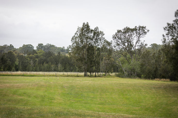 Long Acre Lovedale for Weddings & Events. Rustic and Charming Barn Weddings in the Hunter Valley. Perfect for DIY Weddings.
