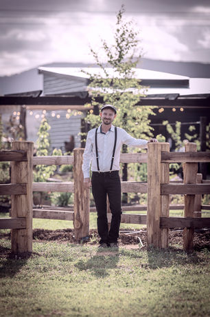 Long Acre Lovedale for Weddings & Events. Rustic and Charming Barn Weddings in the Hunter Valley. Perfect for DIY Weddings.