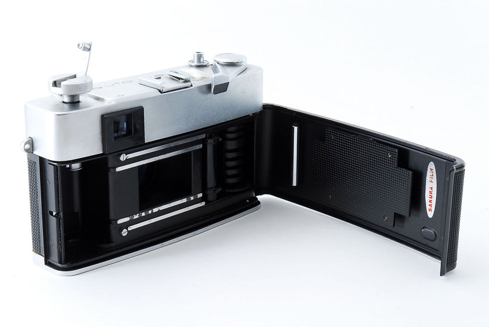 最終値下げ】必見！【レア】美品、化粧箱、ケース付きKonica Auto S2