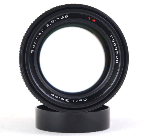 Zeissらしい Contax sonnar 135mm F2.8 MMJ 32 CONTAX Carl Zeiss Sonnar T* 135mm F2.8 MMJ Near MINT W/Hood MF