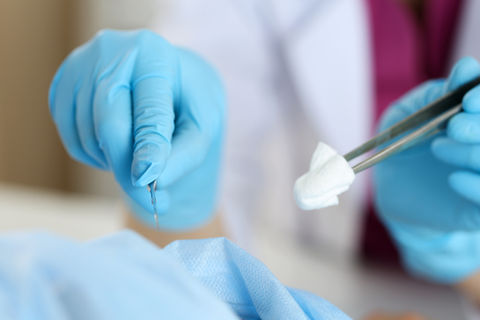 Cure MD offers circumcisions with a focus of providing a comfortable experience for your son or family member, we provide weekly bookings for this short minimally painless clinic procedure 