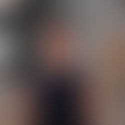 Dr. Lina Abirafeh on Beauty Norms and Societal Pressures on Women to Conform