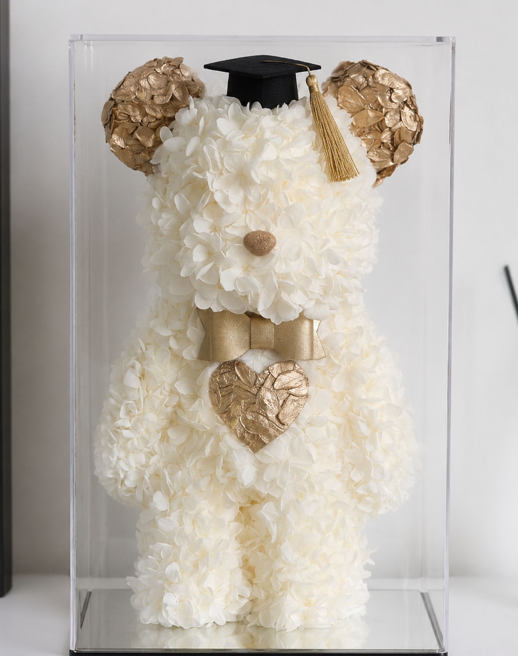 Flower - 142 preserved flower bear white